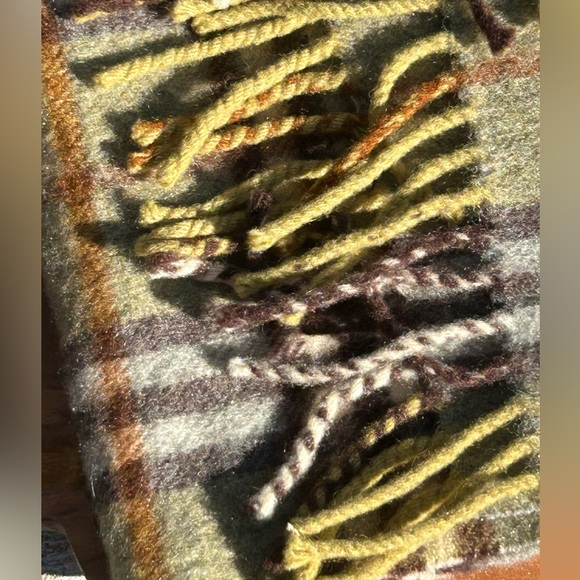 Vintage Burberrys of London Cashmere Green Brown Tan Plaid Scarf EUC - Picture 4 of 9